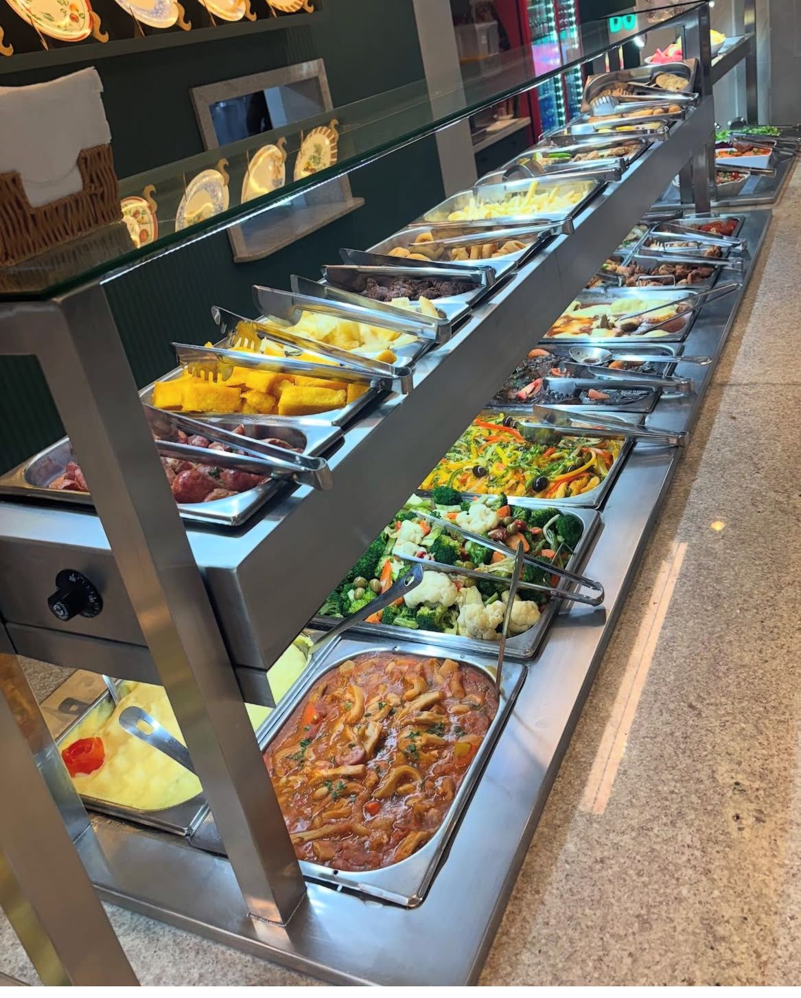 Supply delivery for food service operations